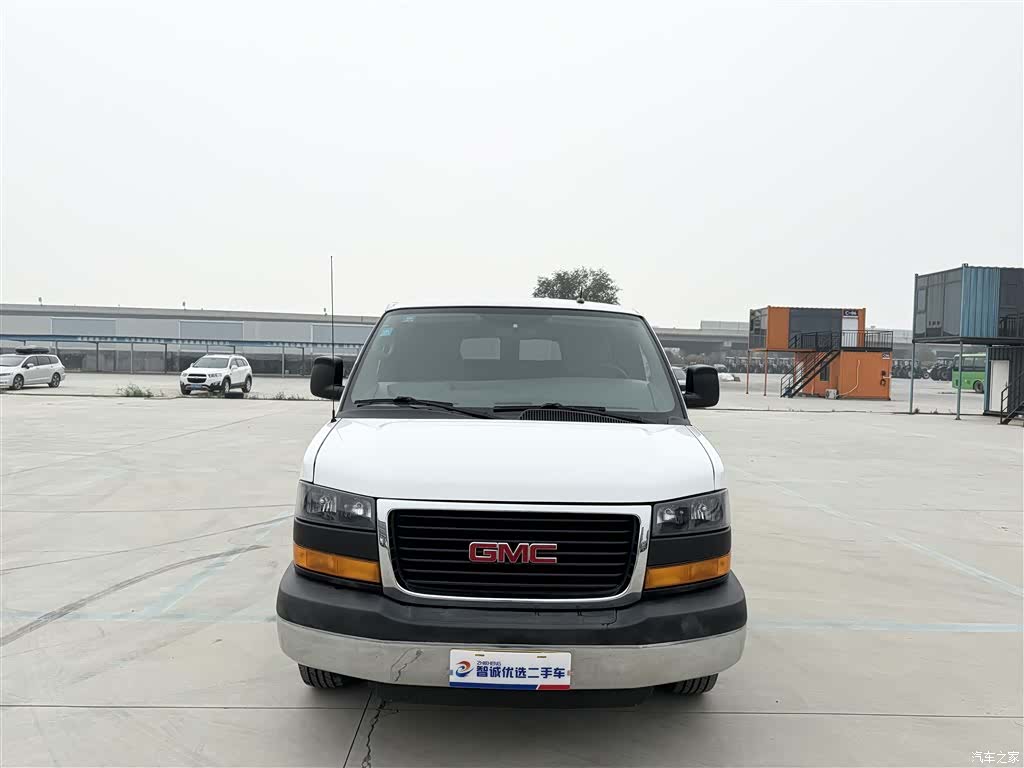 GMC SAVANA, 2015 2