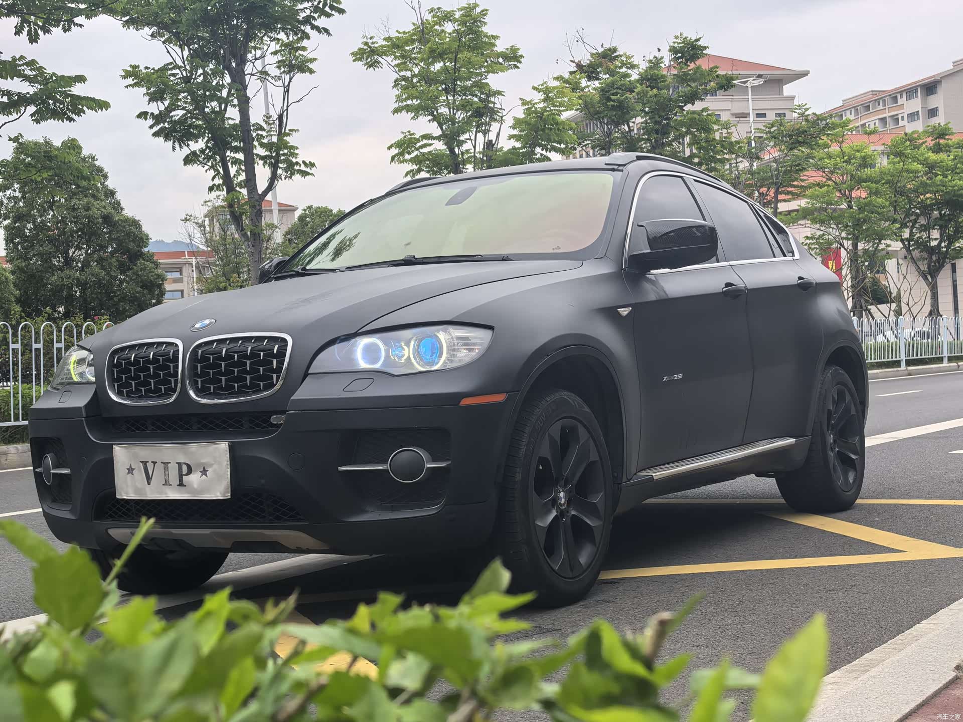 BMW X6, 2010 1