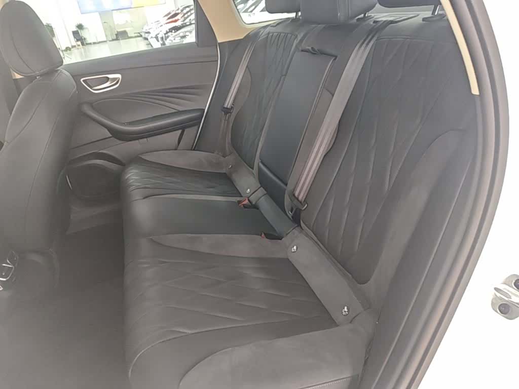 Roewe D7, 2025 17