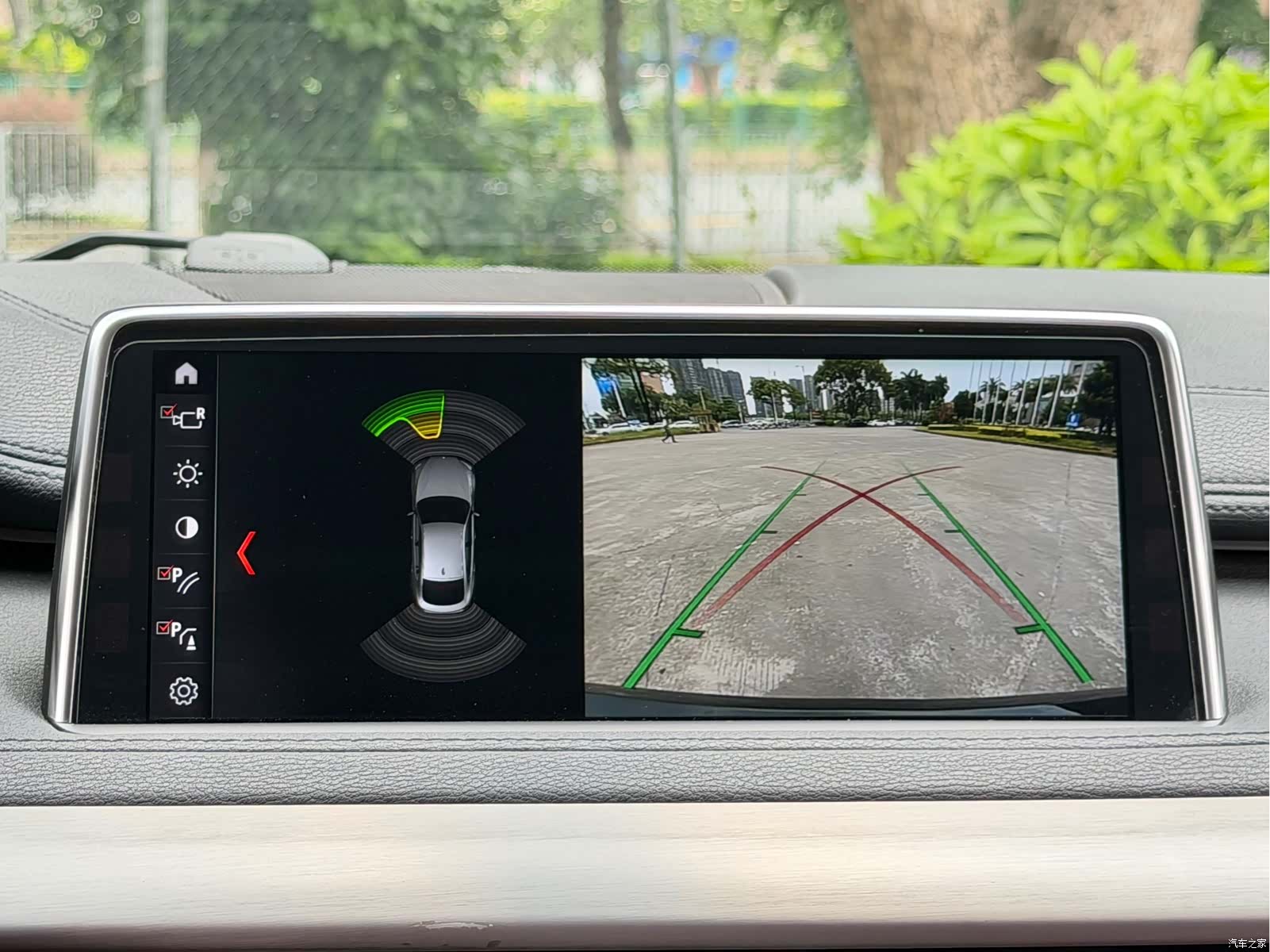 BMW X6, 2019 11