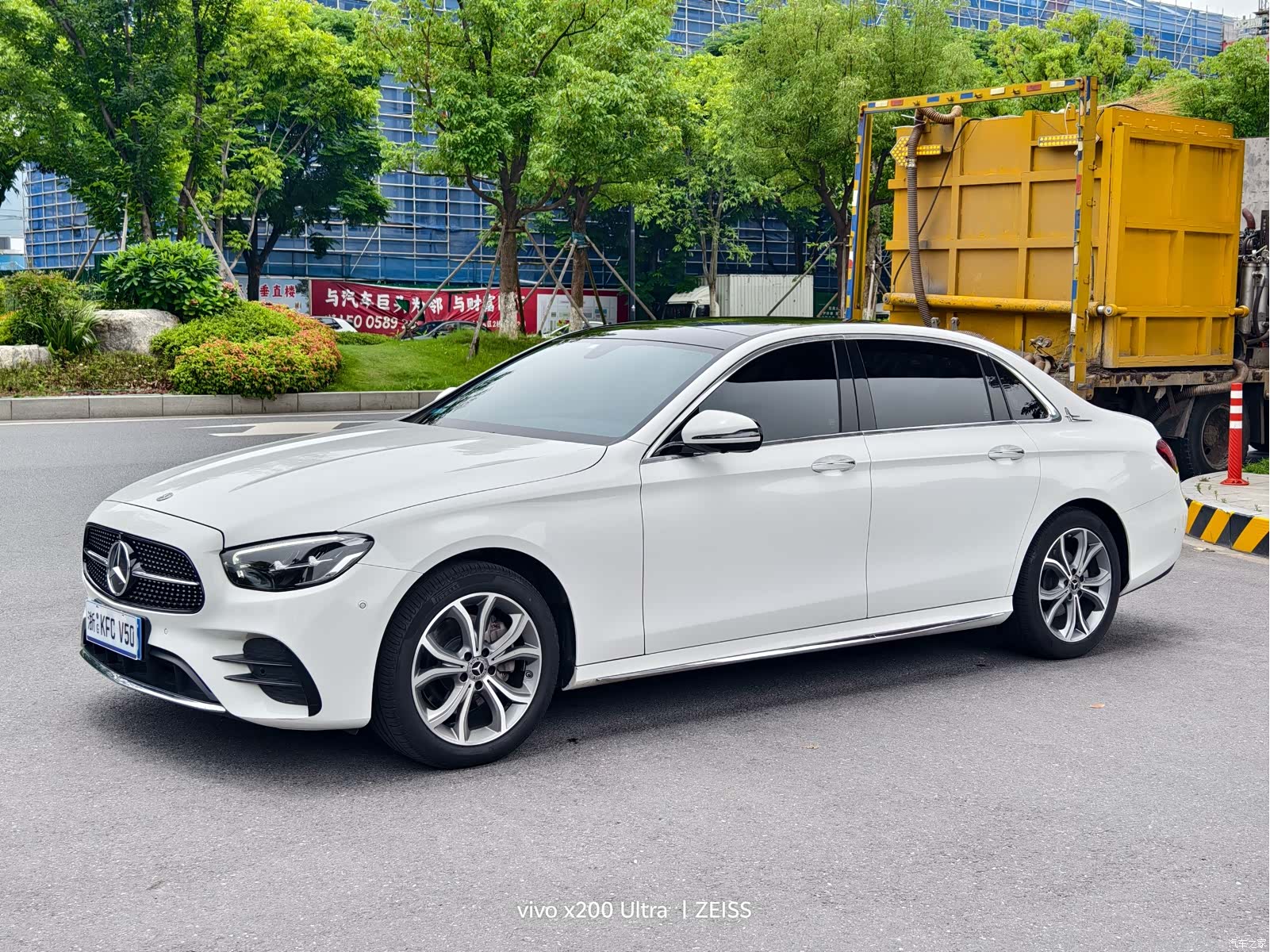 Mercedes-Benz E-Class, 2022 1