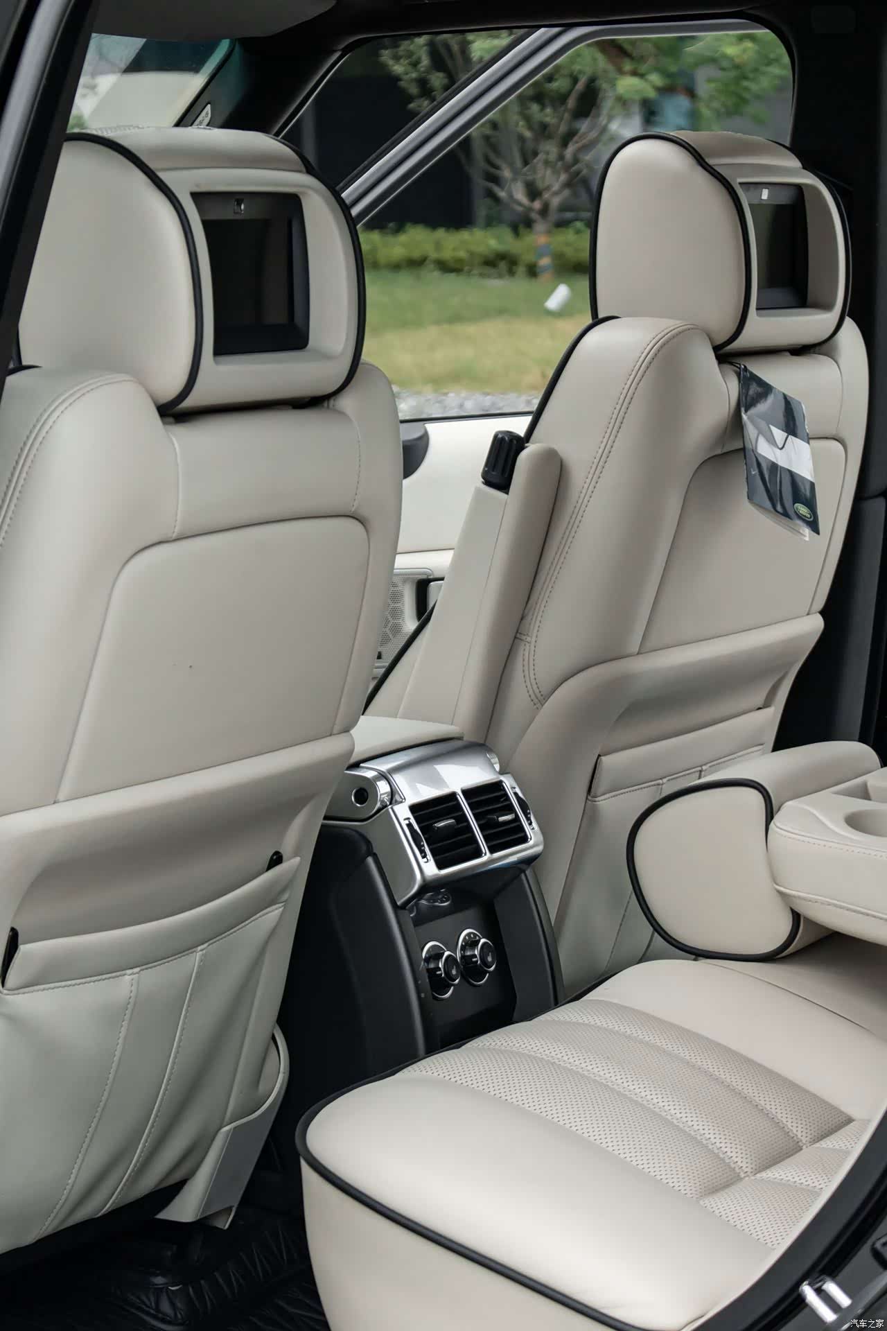 Land Rover Range Rover, 2012 17