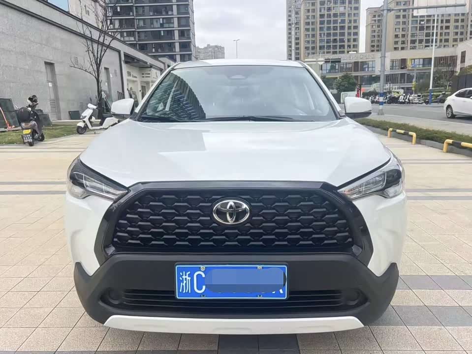 Toyota Corolla Sharp amplifier