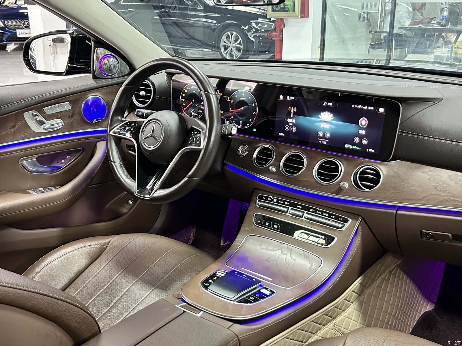 Mercedes-Benz E-Class, 2021 12