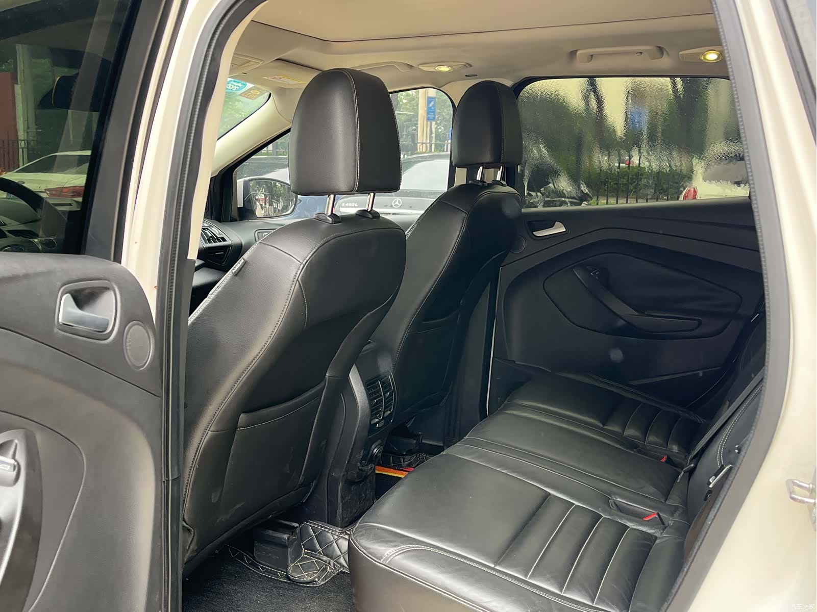 Ford Kuga, 2016 9