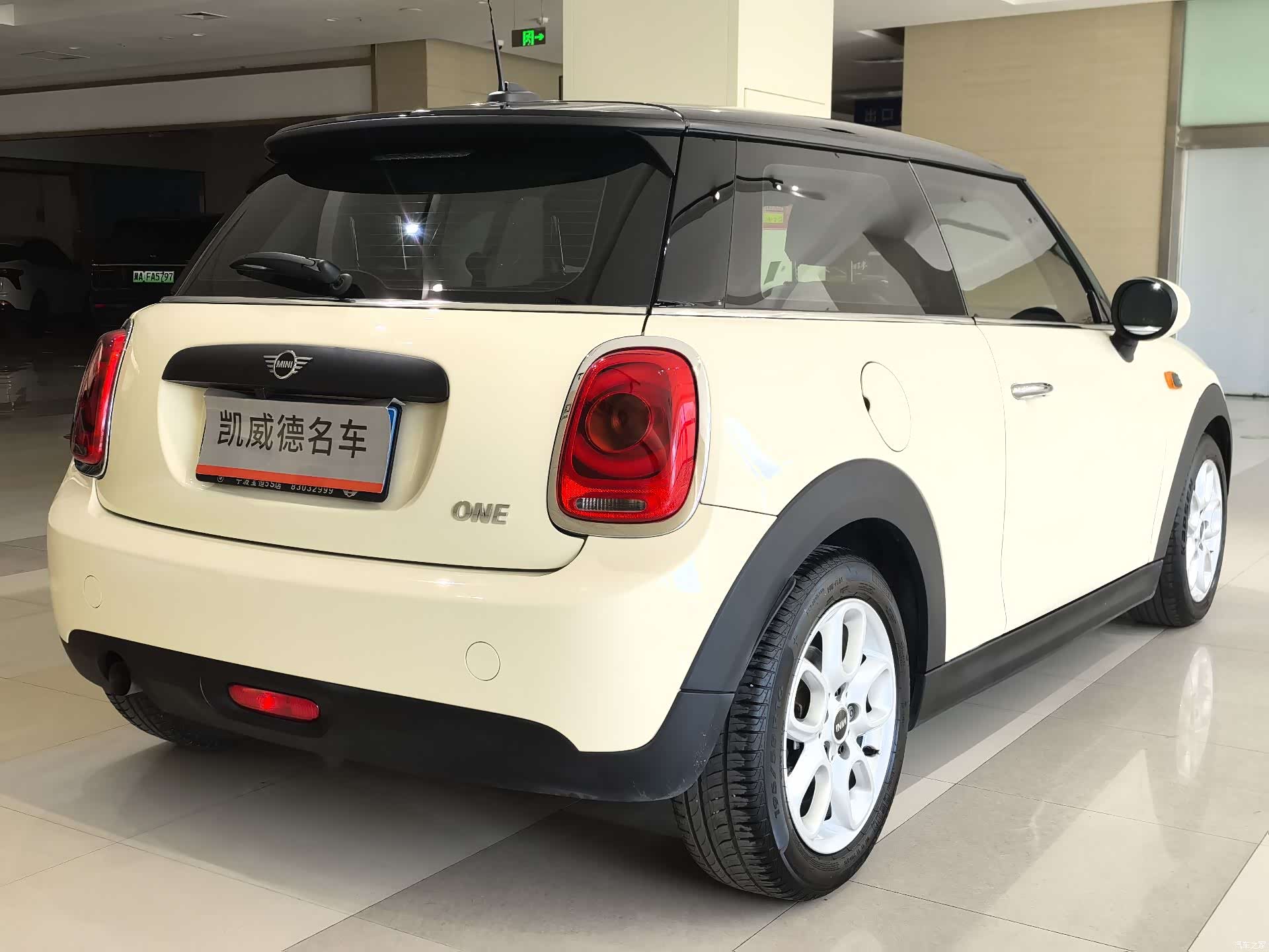 Mini ONE, 2018 11
