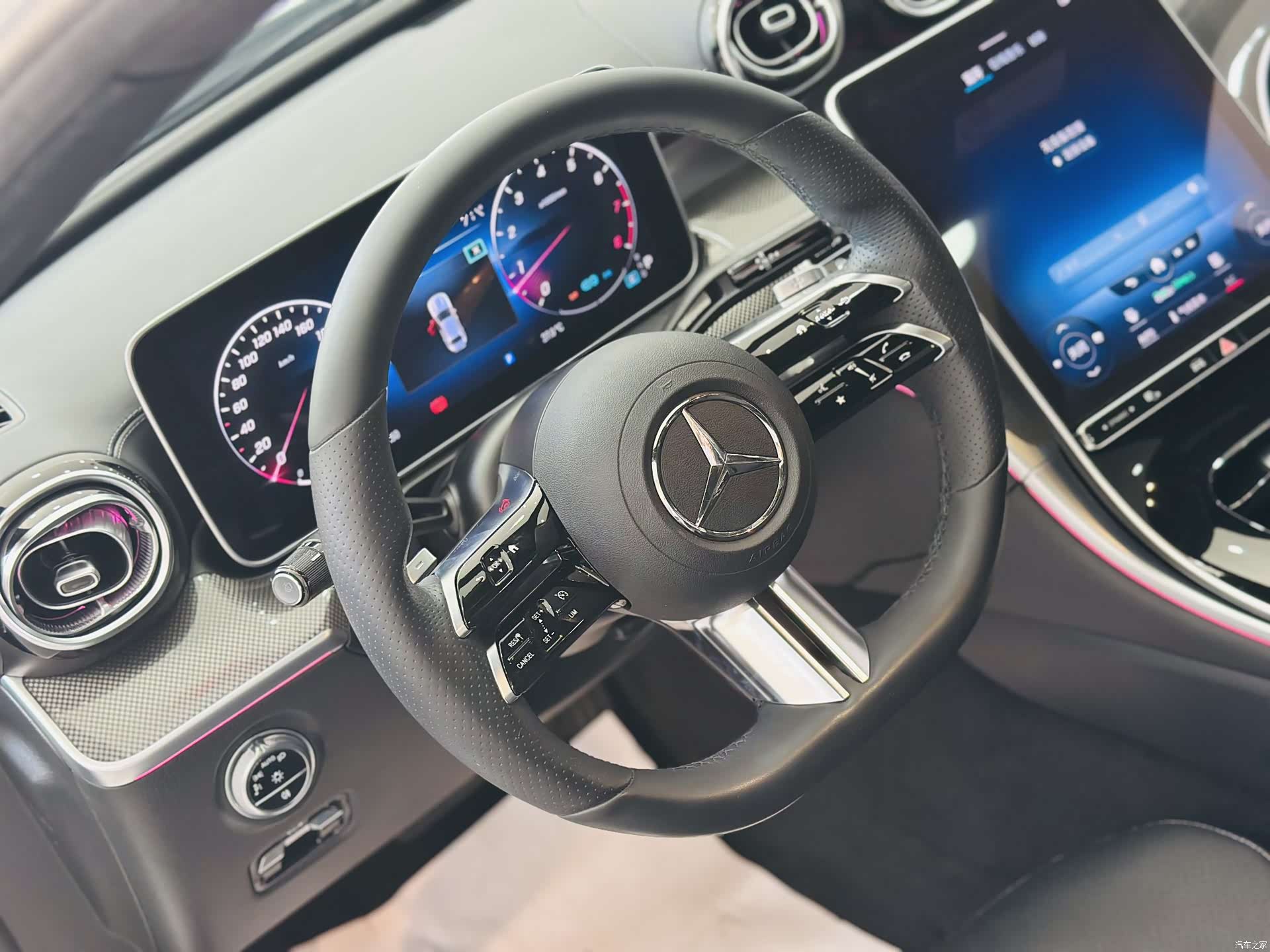 Mercedes-Benz C-Class, 2021 13