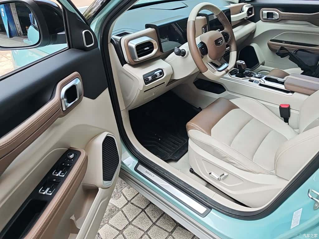 Geely Icon, 2022 16
