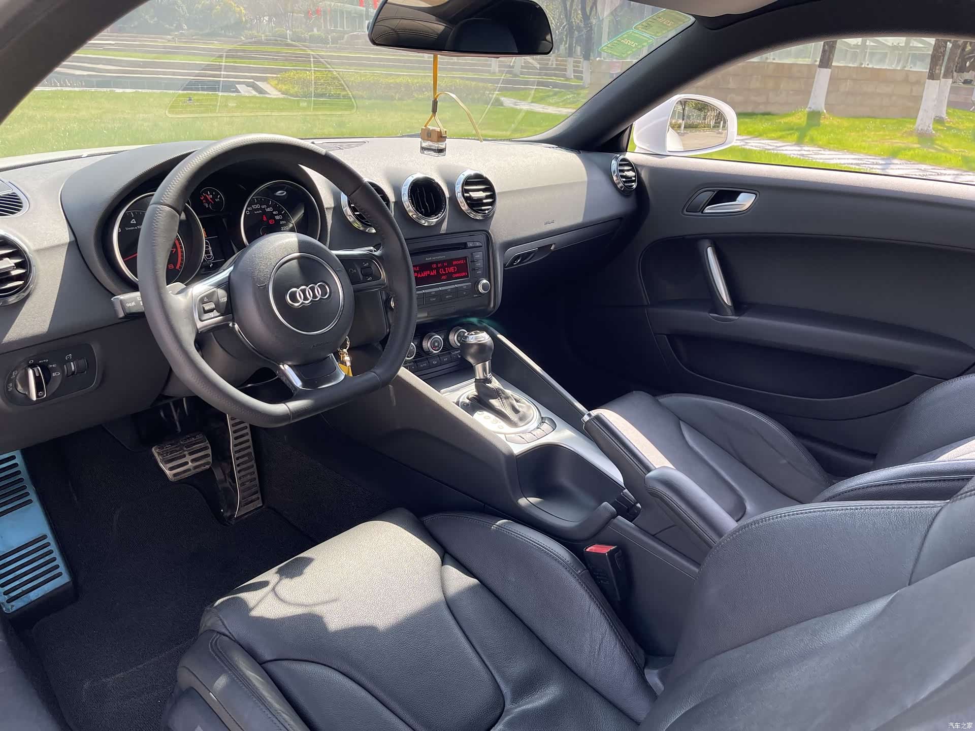 Audi TT, 2014 все фото