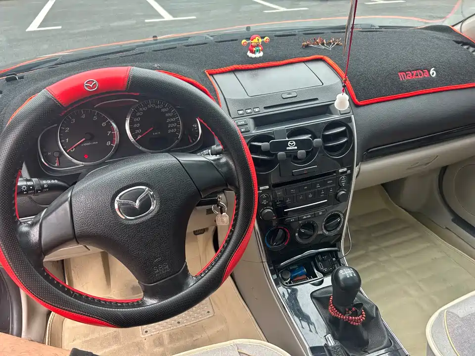 Mazda 6