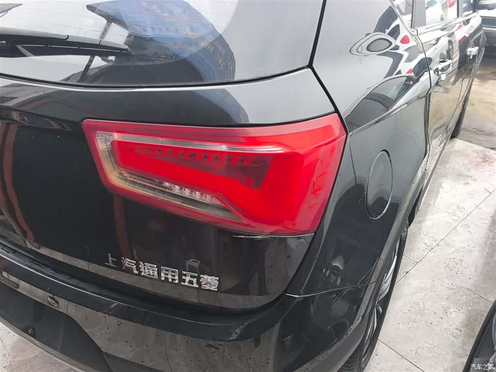Wuling 560, 2017 8