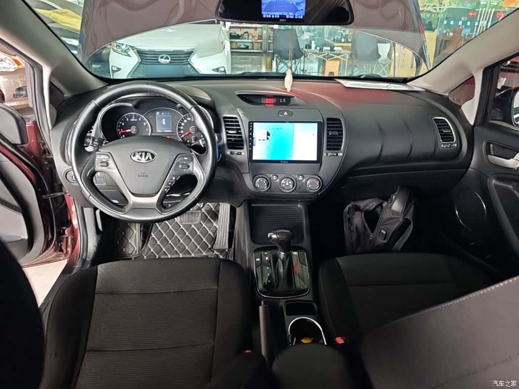 Kia K3, 2016 10