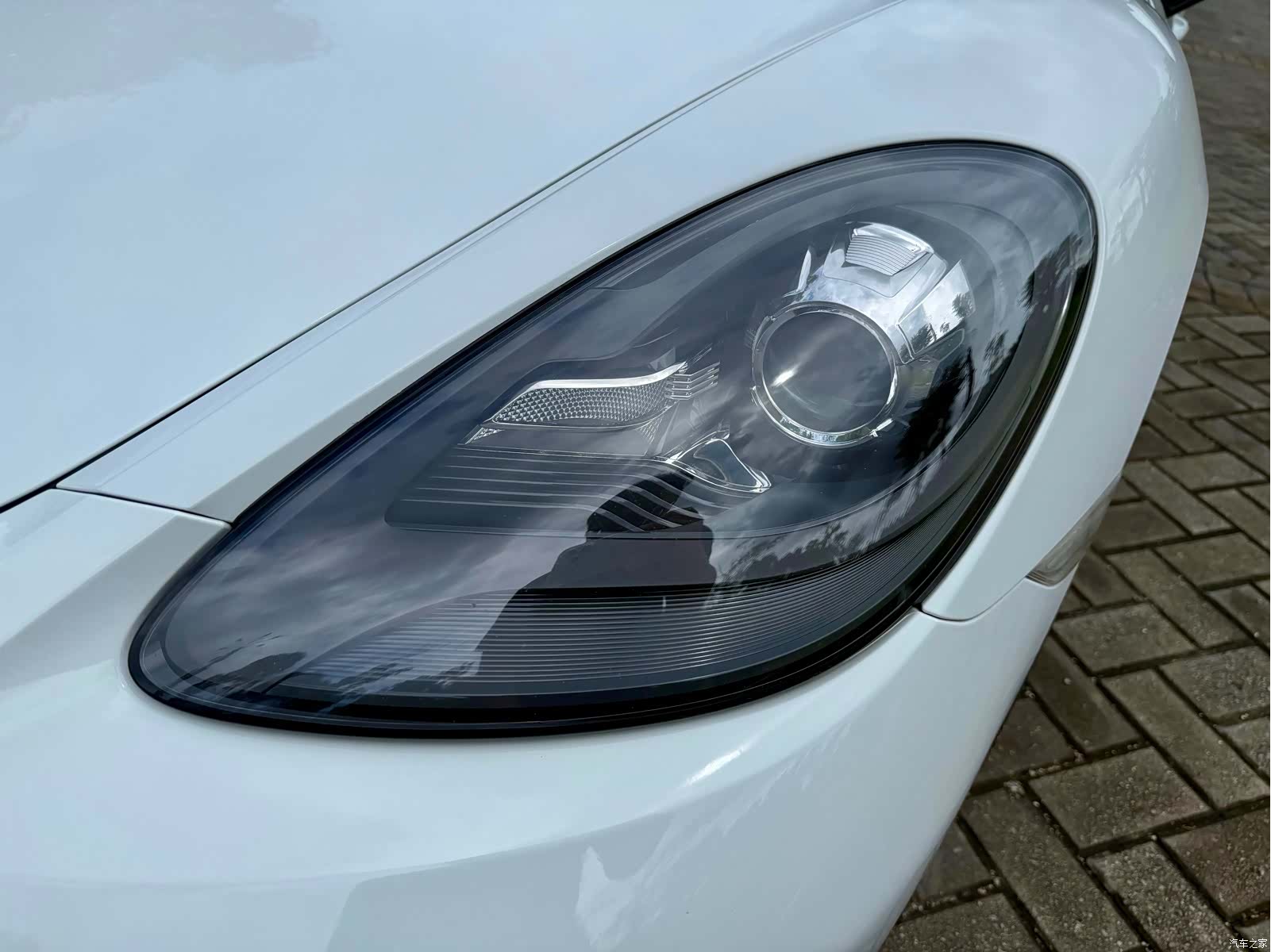 Porsche Cayman, 2018 10