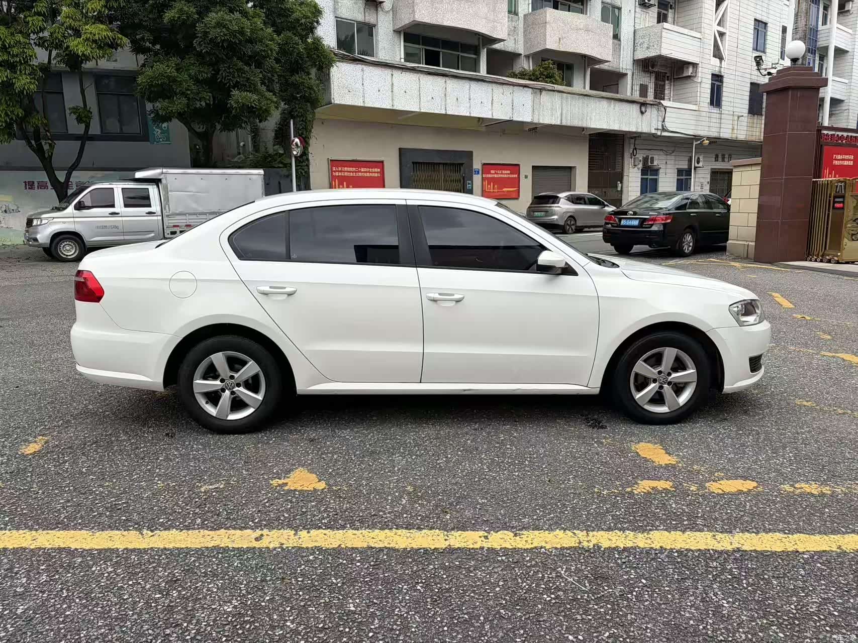 Volkswagen Lavida, 2017 4