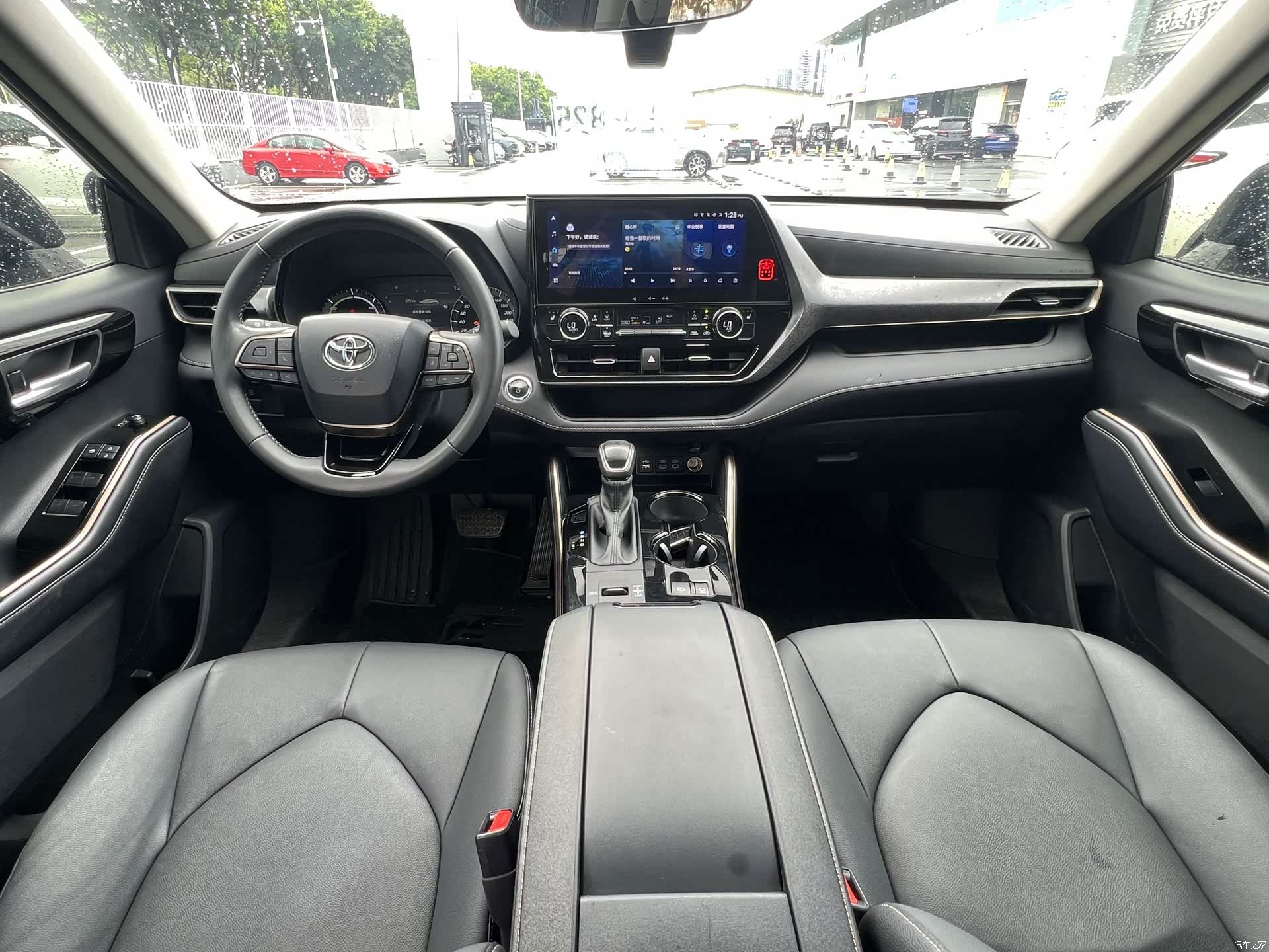 Toyota Highlander, 2024 12