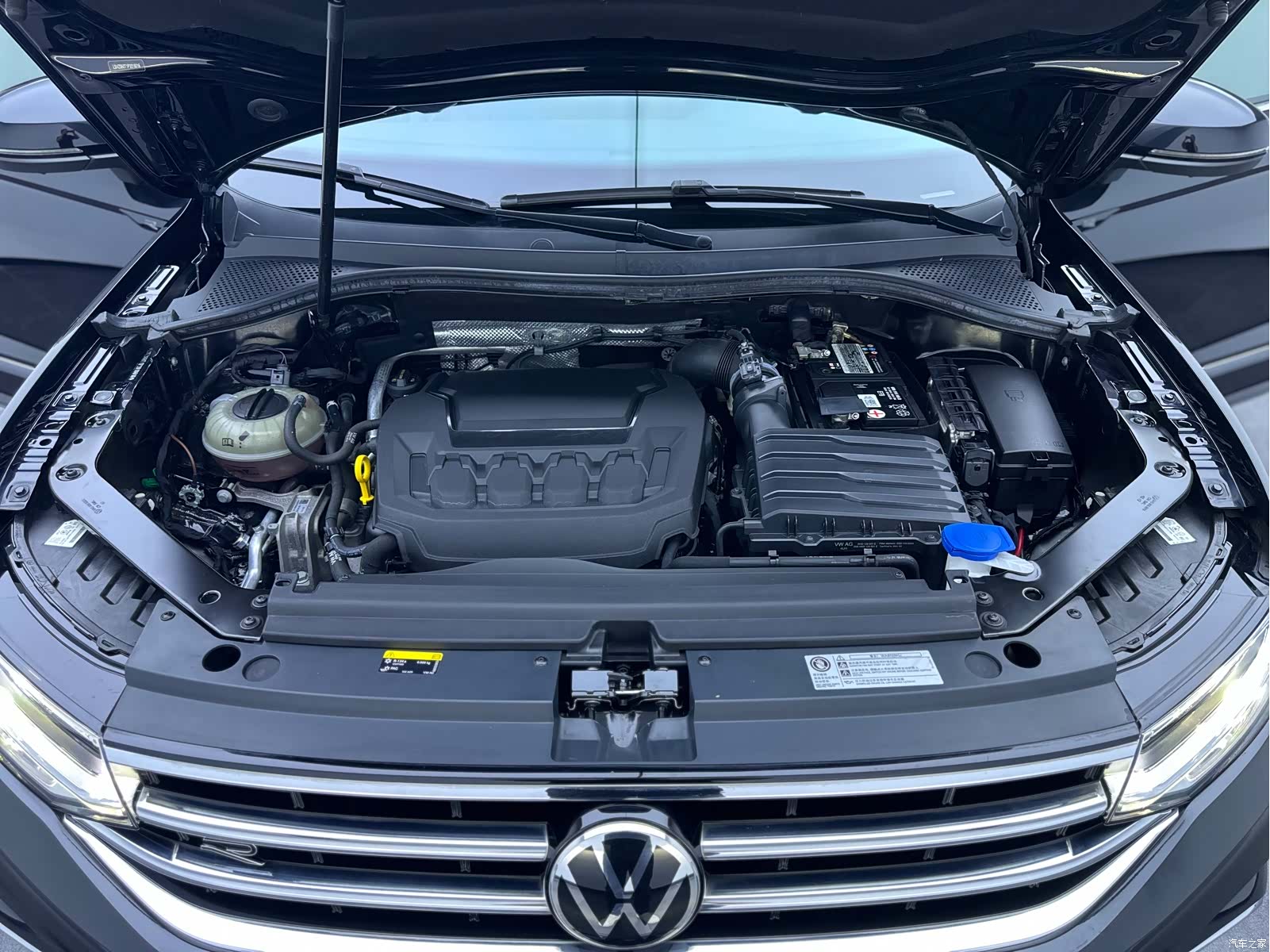 Volkswagen Tiguan L, 2023 29