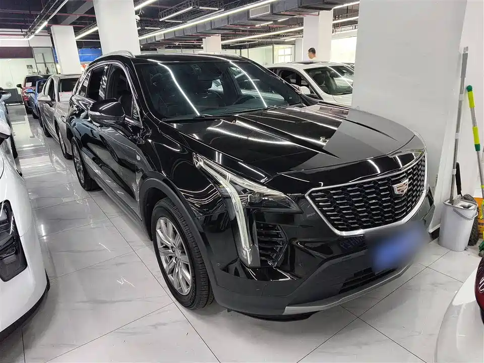 Cadillac XT4
