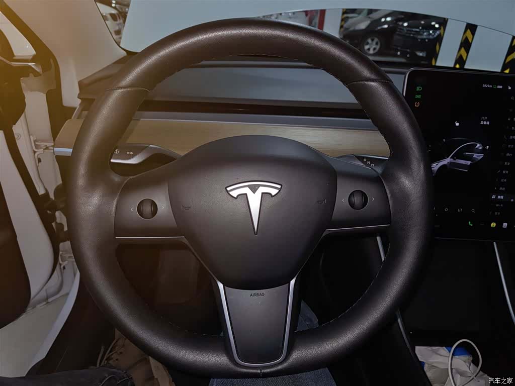 Tesla Model 3, 2020 3