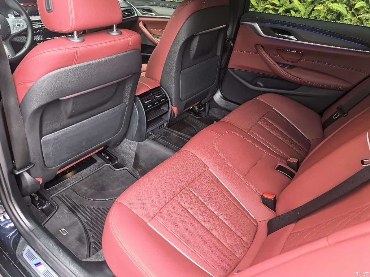 BMW 5 Series, 2024 9