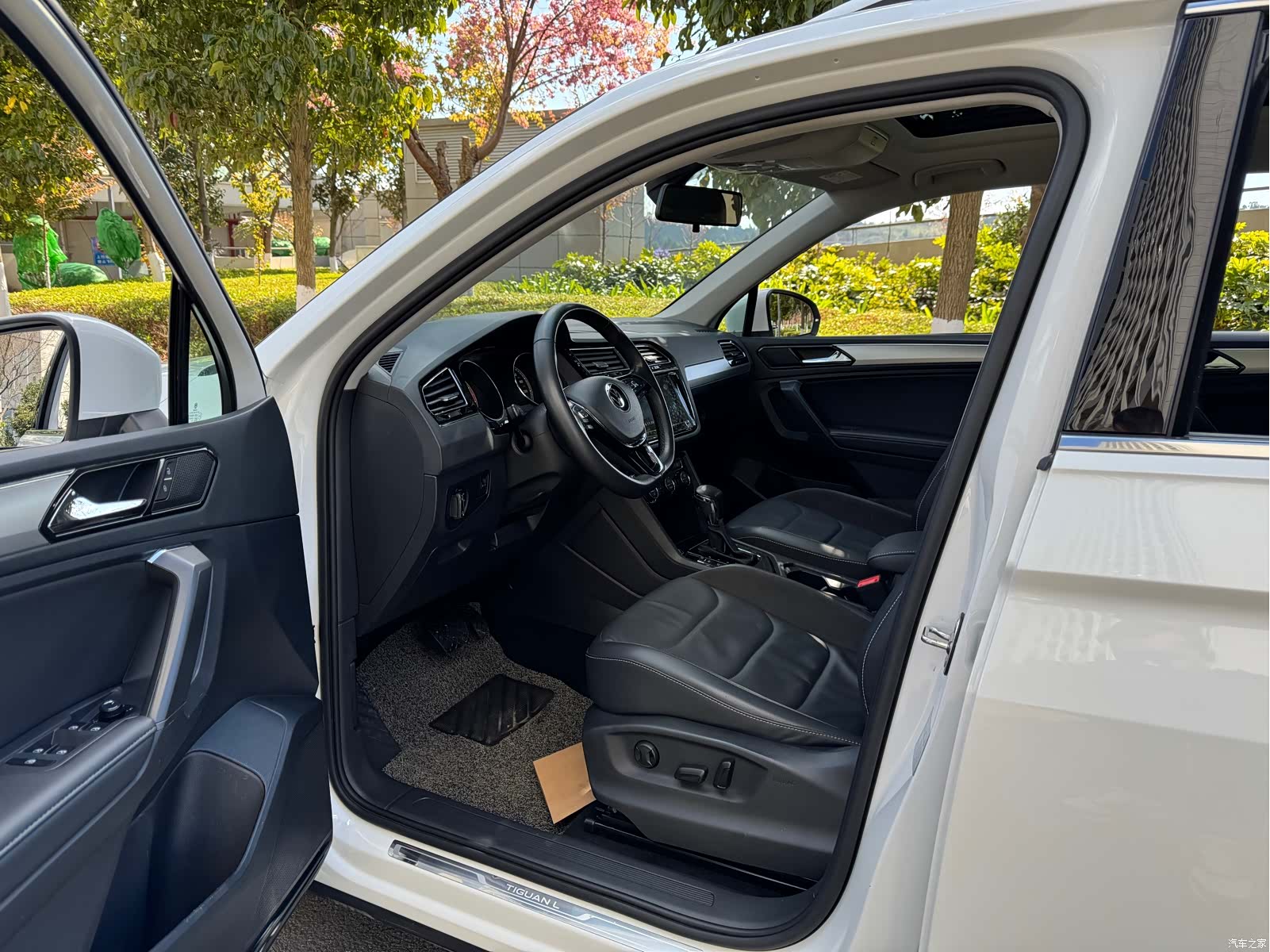 Volkswagen Tiguan L, 2021 8
