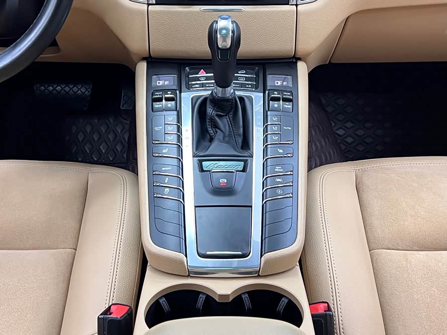 Porsche Macan 2018, фото 16