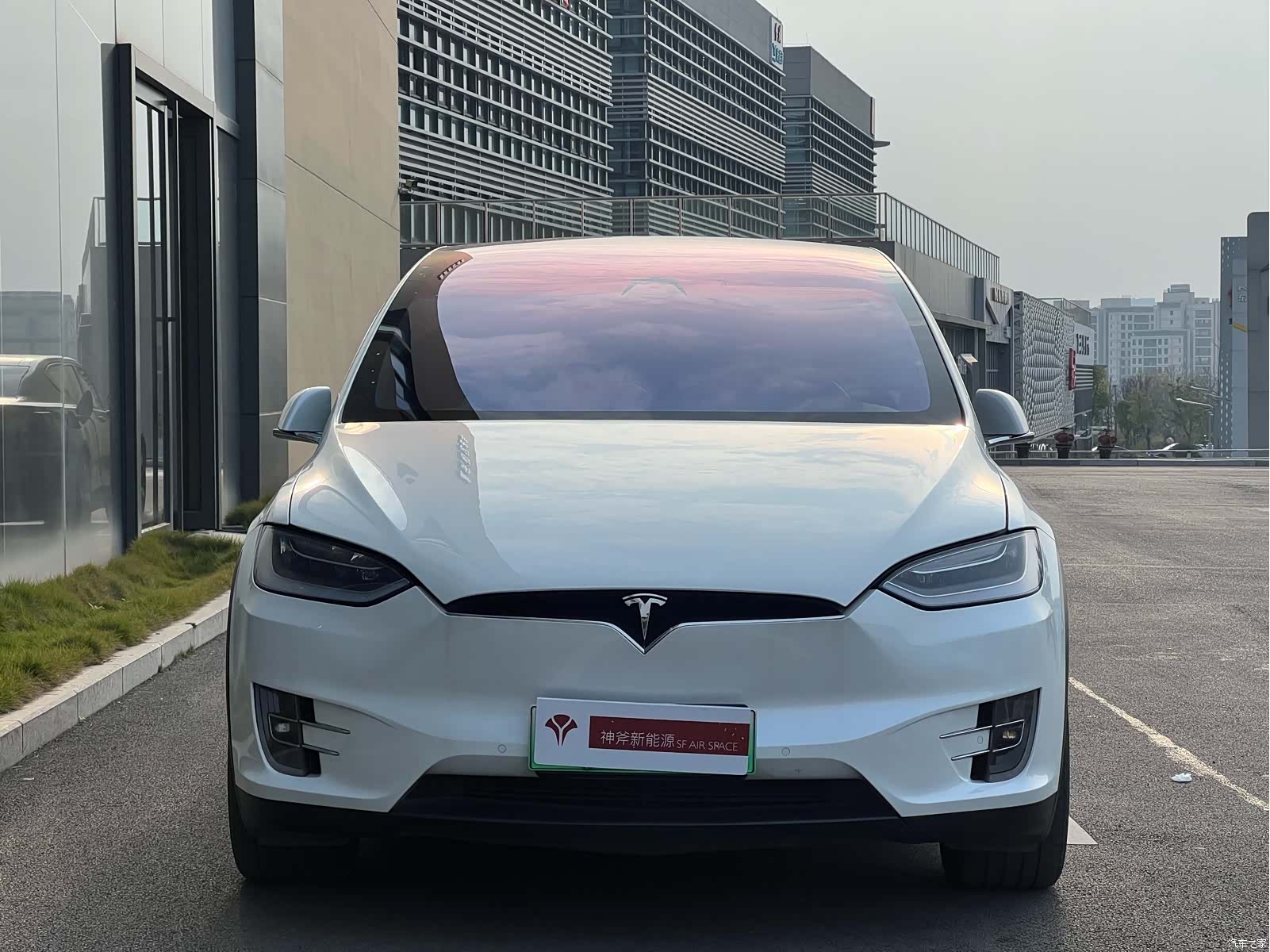 Tesla Model X, 2017 4