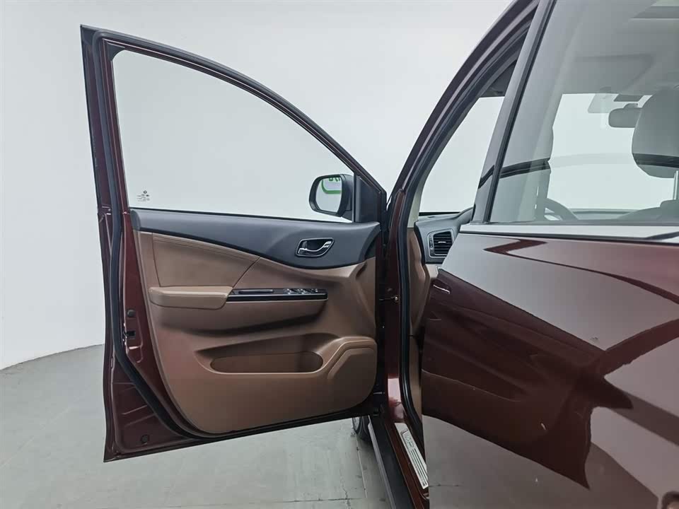 Forthing Popular SX6