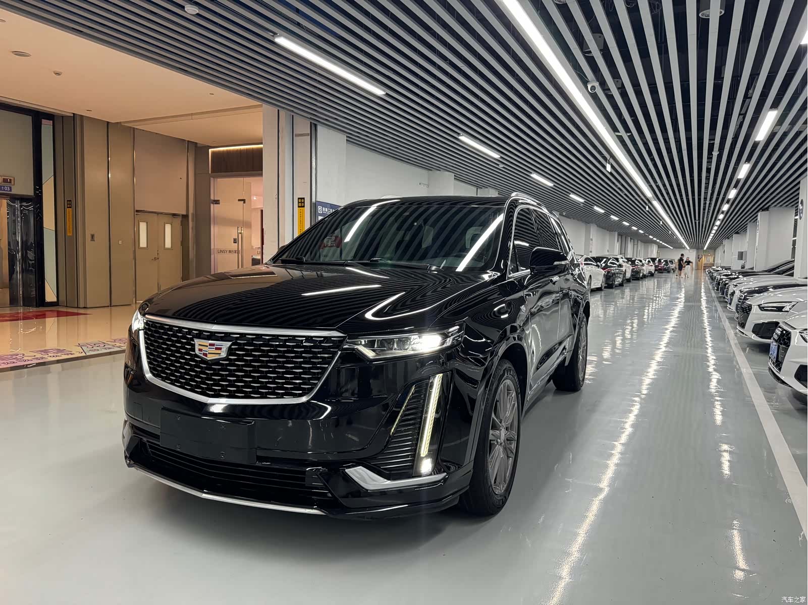 Cadillac XT6, 2021 1