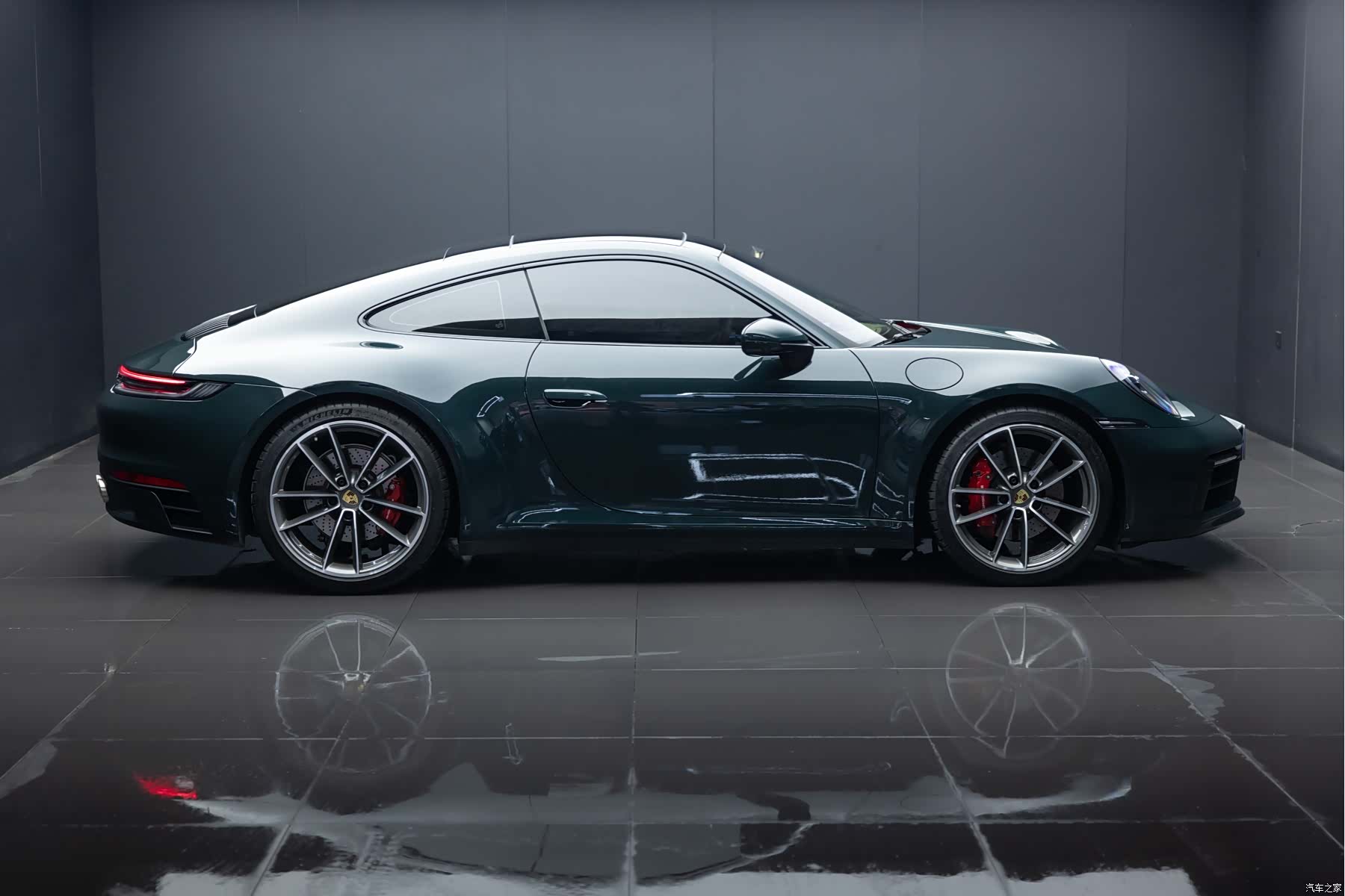 Porsche 911, 2024 4