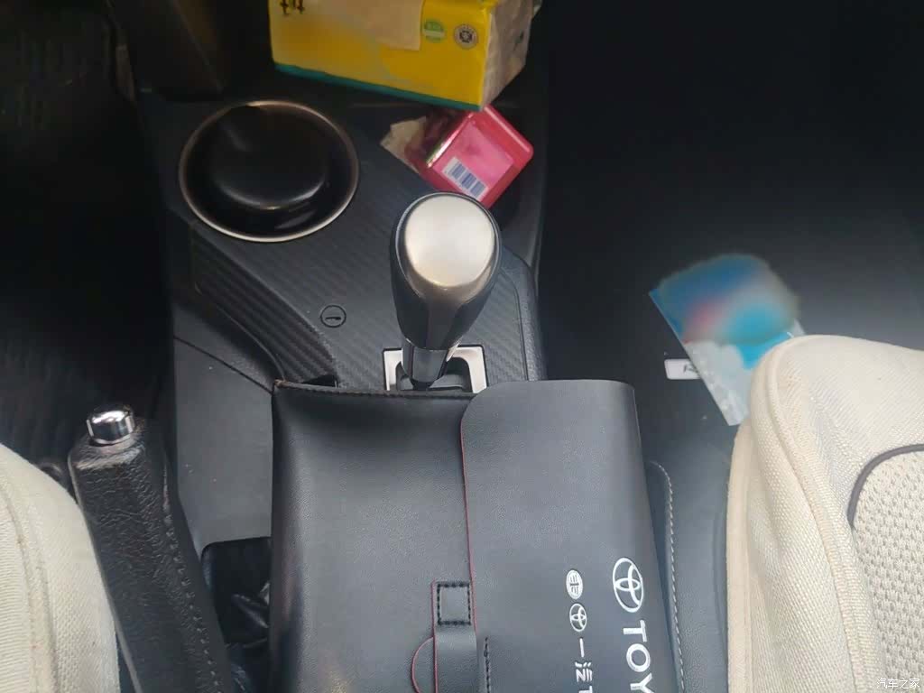 Toyota RAV4, 2014 7