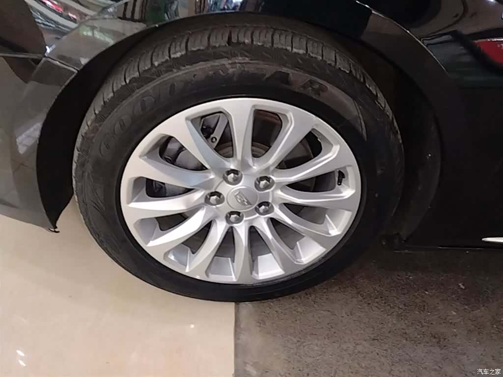 Cadillac XTS, 2019 23