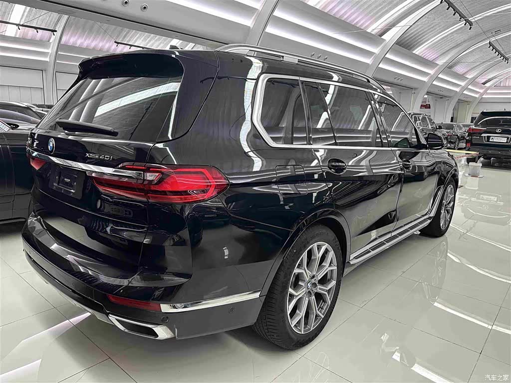 BMW X7, 2021 все фото
