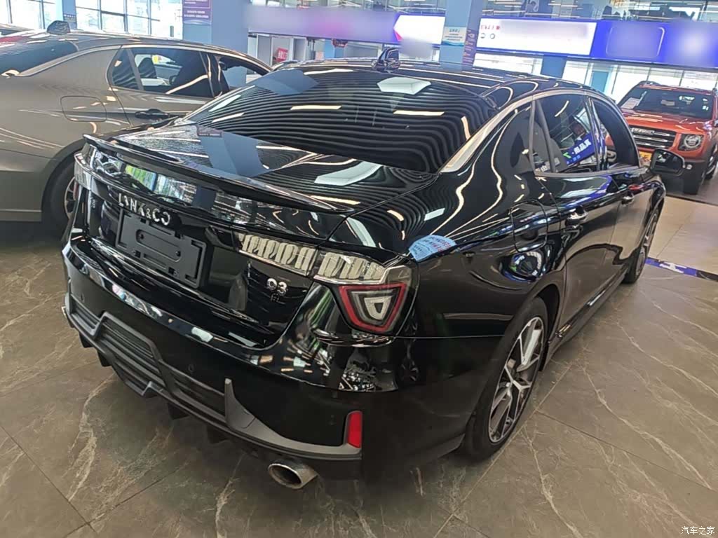 Lynk & Co 01, 2019 все фото