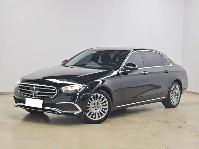 Mercedes-Benz E-Class 2023 — купить из Китая под заказ