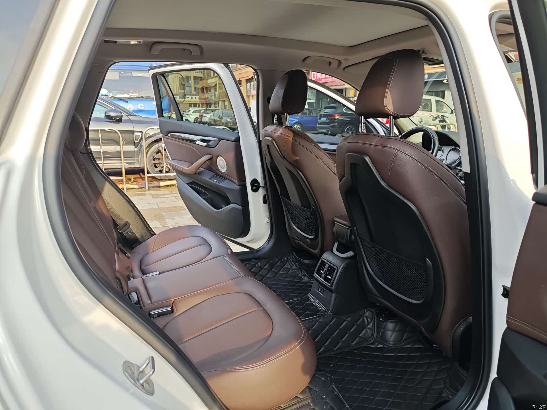 BMW X1, 2022 10