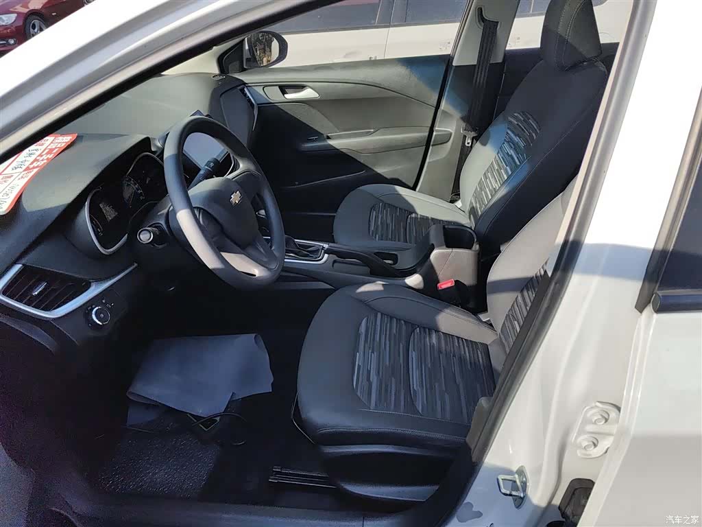 Chevrolet 320, 2019 8