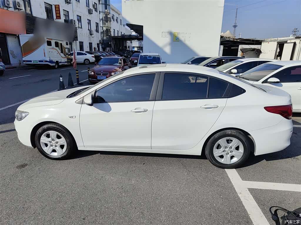 Chevrolet 320, 2019 21