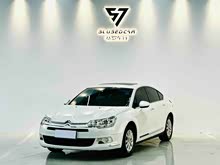 ѩ����C5 2012�� 2.0L �Զ�������