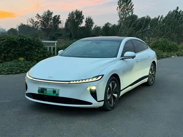 Changan Qiyuan A07 2024 — купить из Китая под заказ