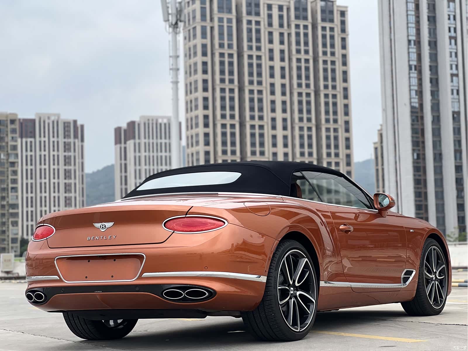 Bentley Continental GT, 2022 14