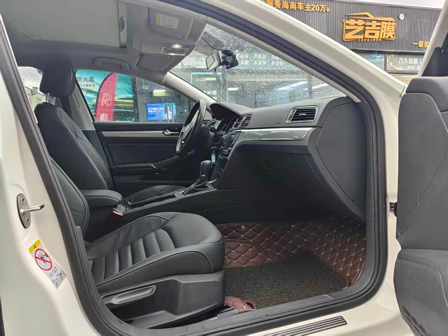 Volkswagen Lamando 2017, фото 12