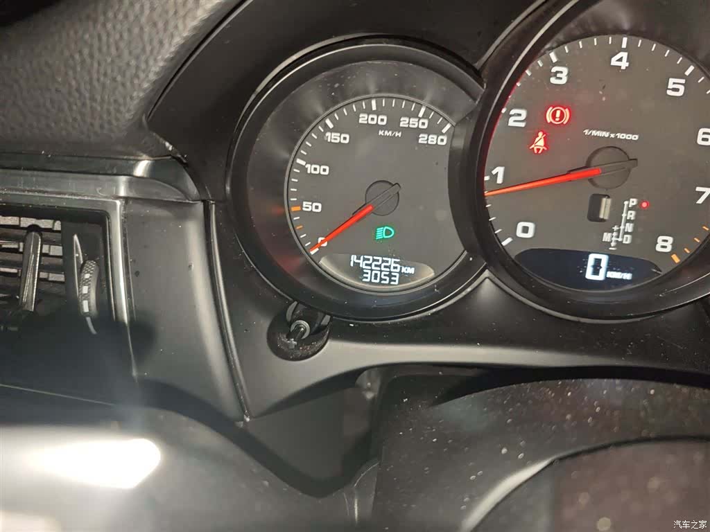 Porsche Macan, 2015 все фото