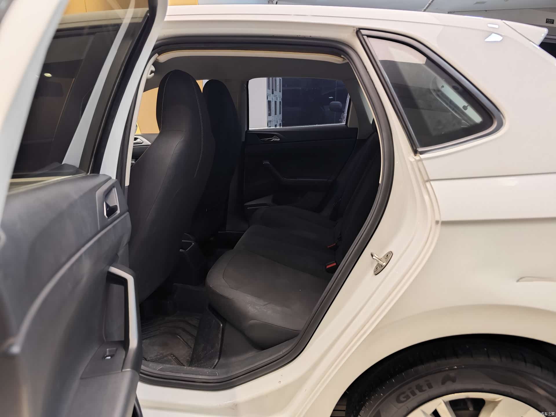 Volkswagen Polo, 2023 21