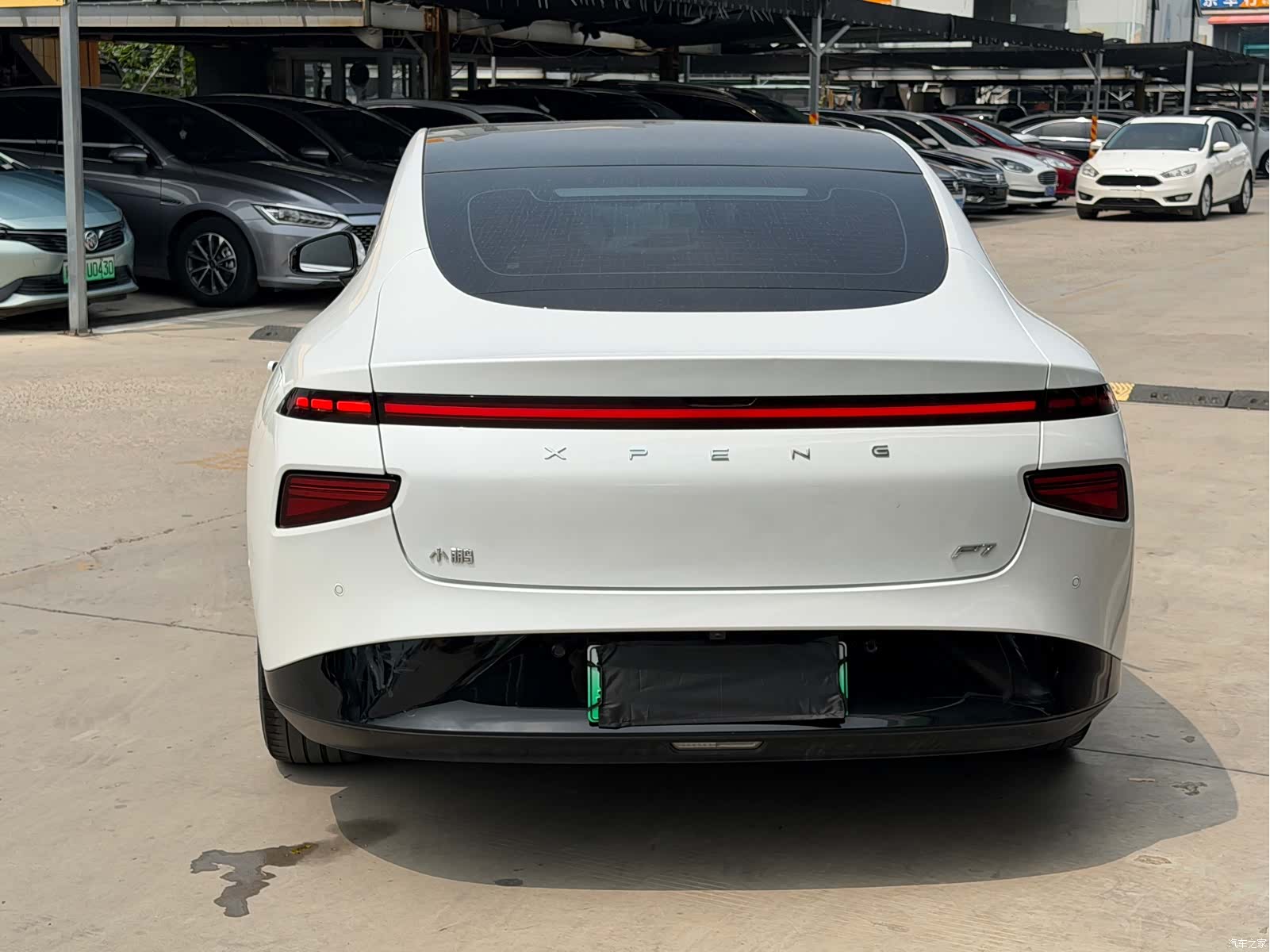 Xpeng P7, 2021 4