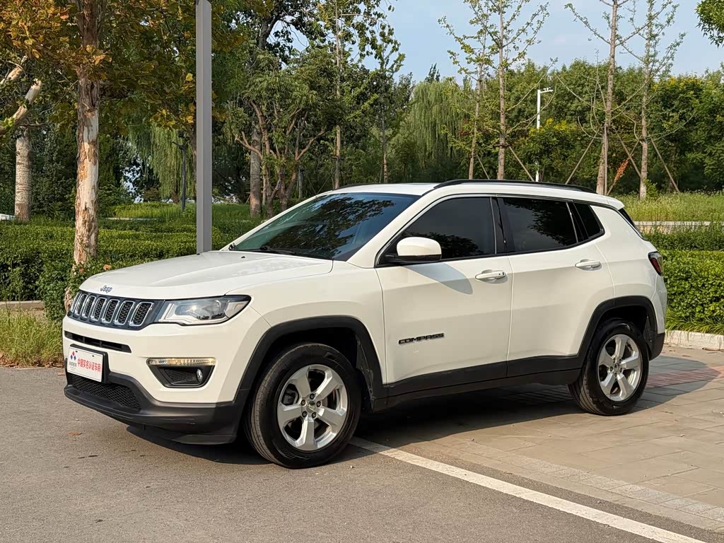 Jeep 2017 200T AT