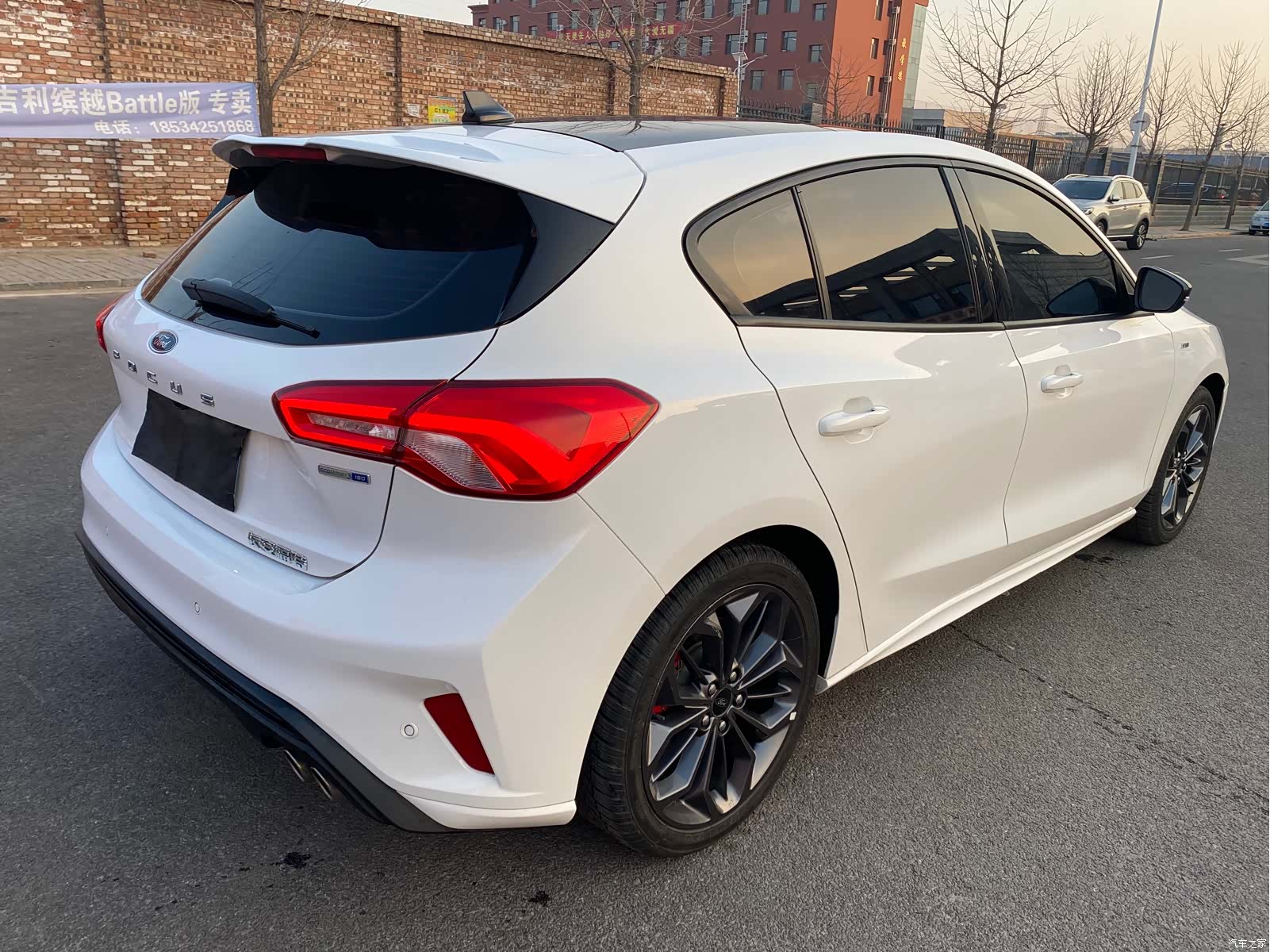 Ford Focus, 2022 6