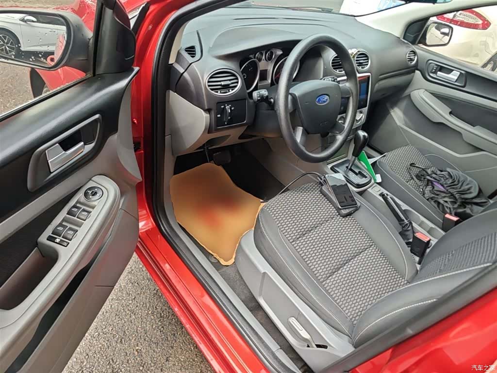 Ford Focus, 2016 16
