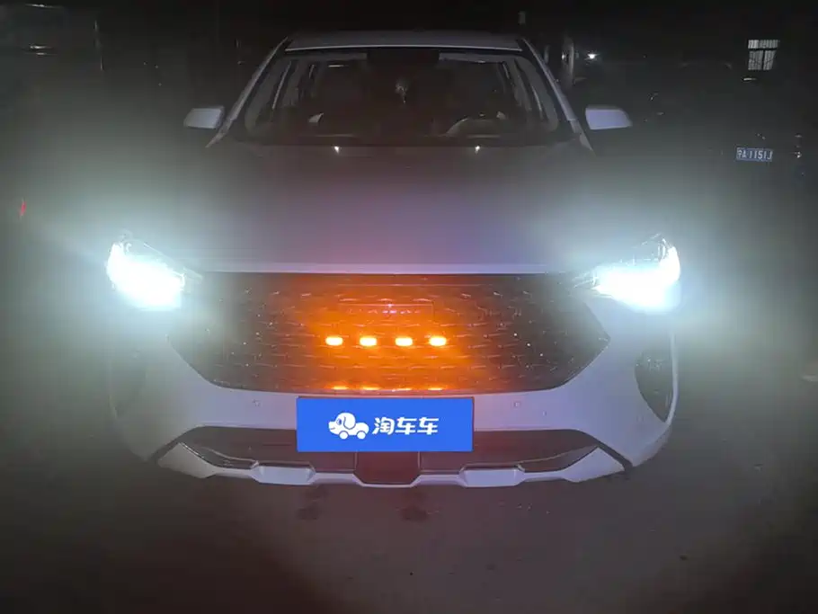 Haval F7
