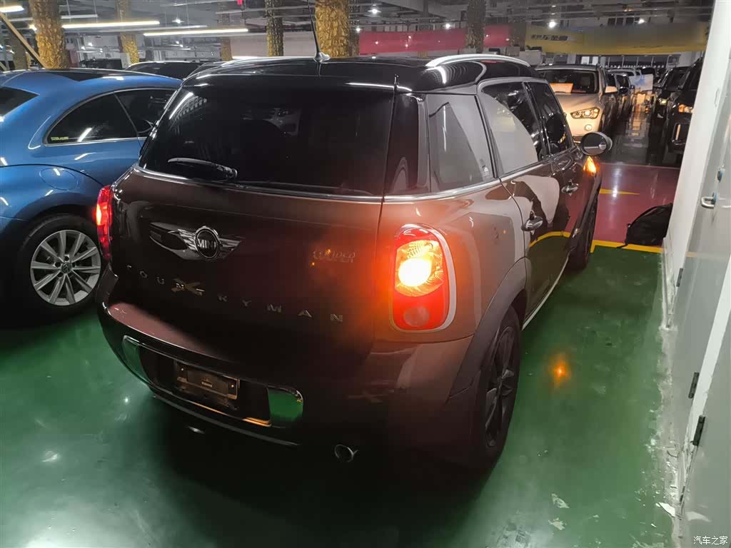 Mini Countryman, 2015 23