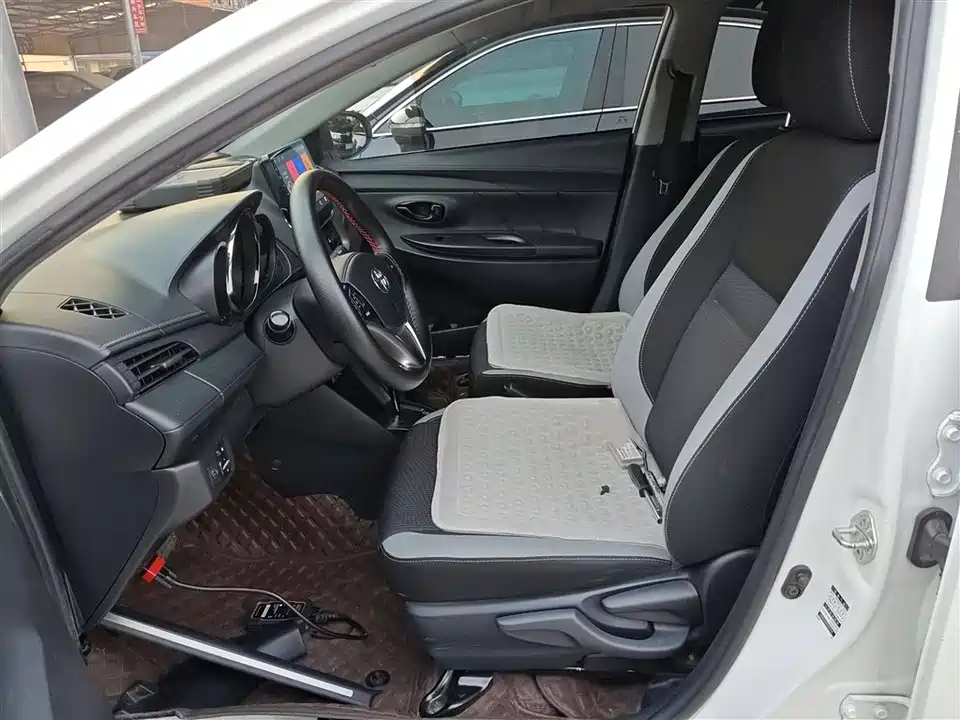 Toyota YARiS L Zhixuan